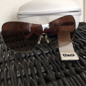 DG sunglasses